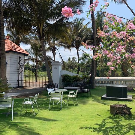 Elegance By The Beach Goa Benaulim Exteriör bild